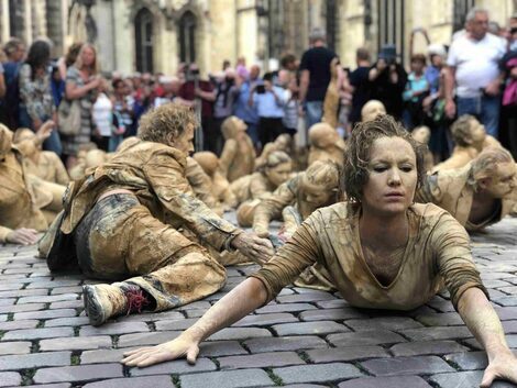 Theater Titanick (Luzi Ackers)